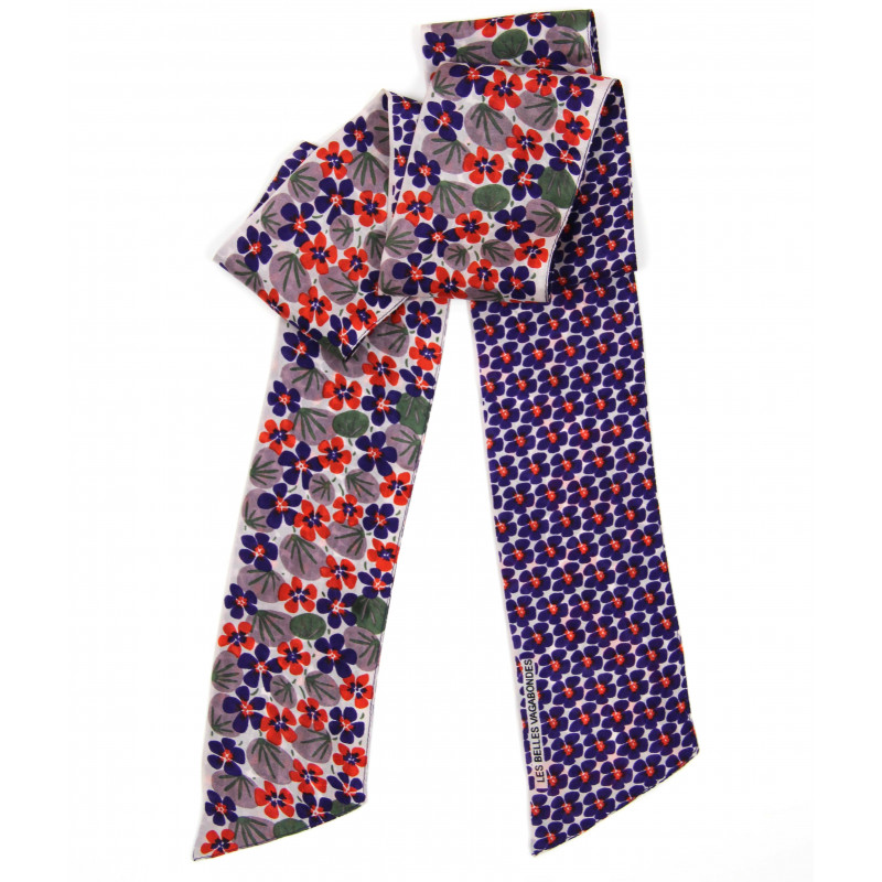 Bandeau de soie Petale, bandeau en soie Les belles vagabondes, bandeau cheveux, bandeau pour femmes, accessoire cheveux, bandeau en soie violet, bandeau avec des fleurs, compléter son look, accessoire tour du cou, bandeau tour du cou.