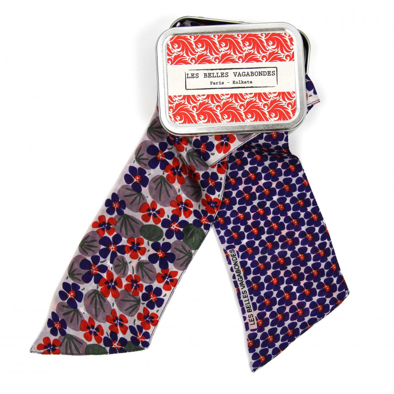 Bandeau de soie Petale, bandeau en soie Les belles vagabondes, bandeau cheveux, bandeau pour femmes, accessoire cheveux, bandeau en soie violet, bandeau avec des fleurs, compléter son look, accessoire tour du cou, bandeau tour du cou.