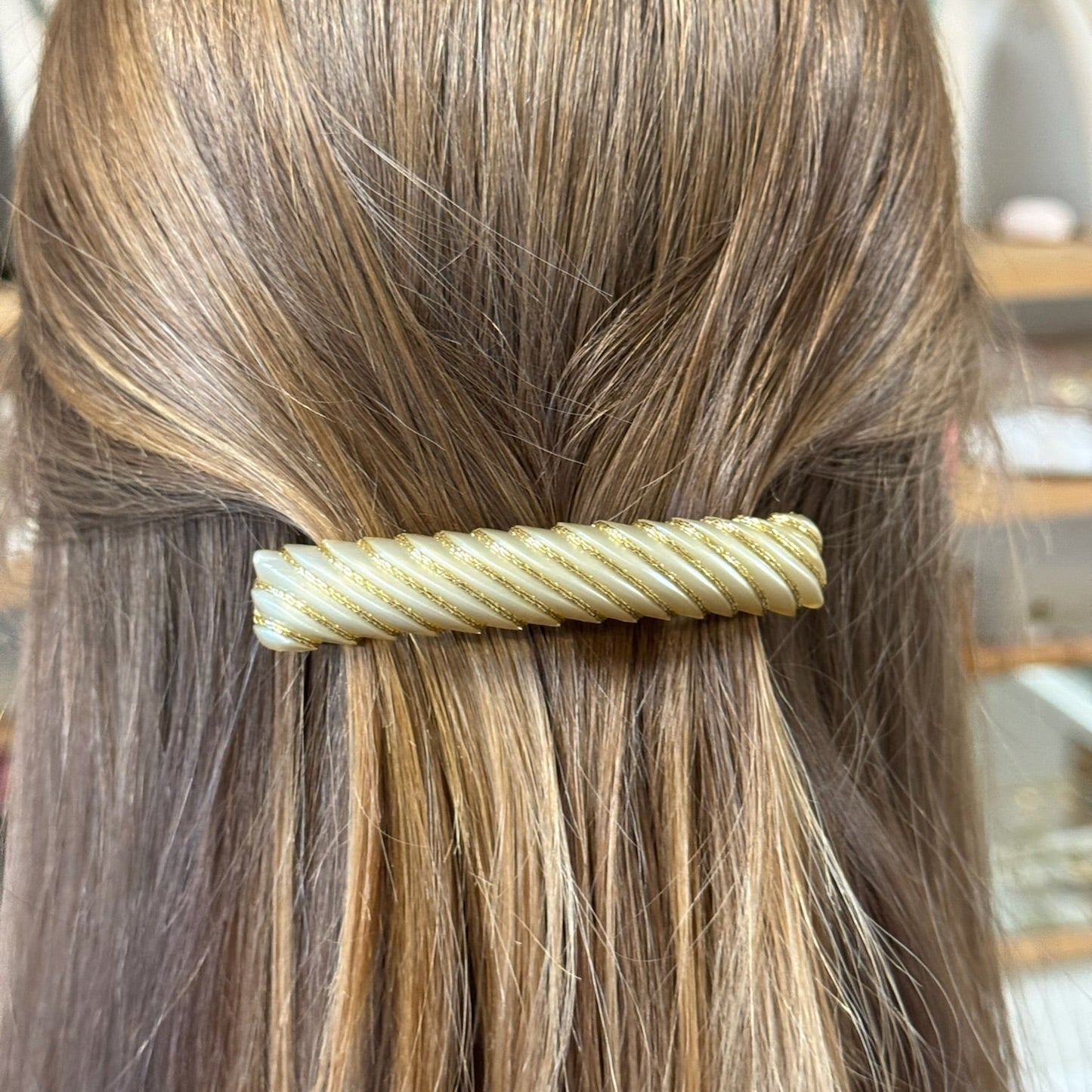 Barrette cheveux dorée watt bis