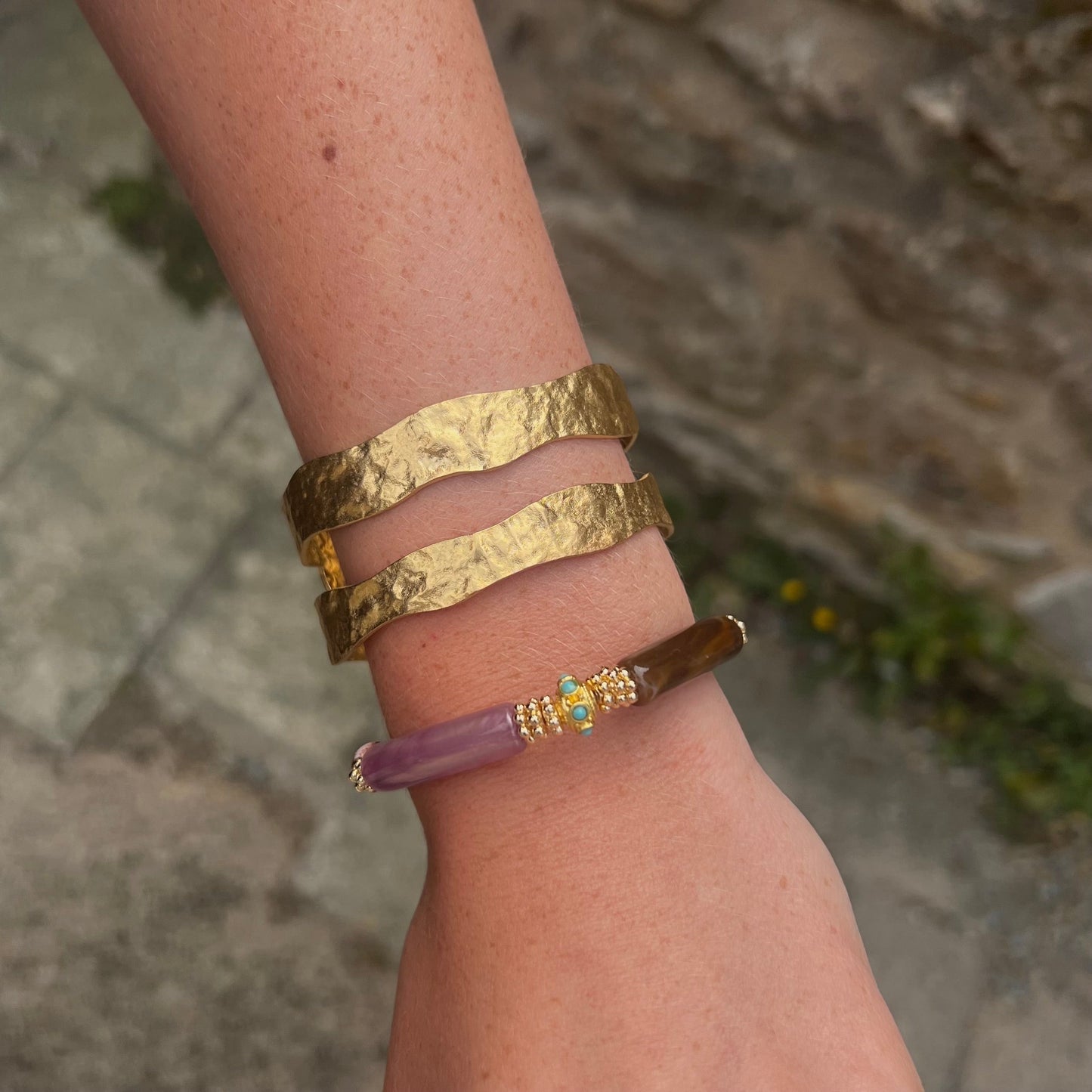 Bracelets en perles acryliques colorées et à motifs léopard, de la marque Juhu en acier inoxydables - Marron et Rose