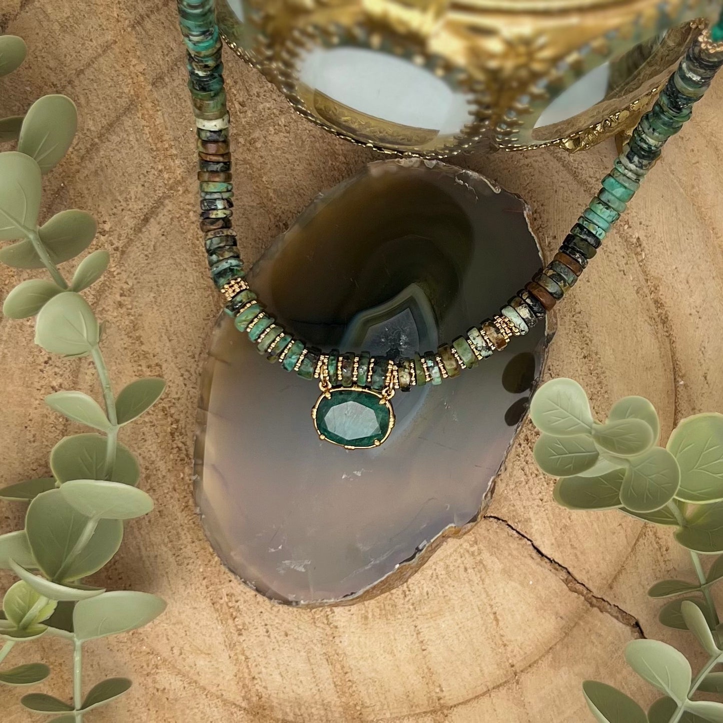 Collier Opéra Sillimanite verte, au fil de lo