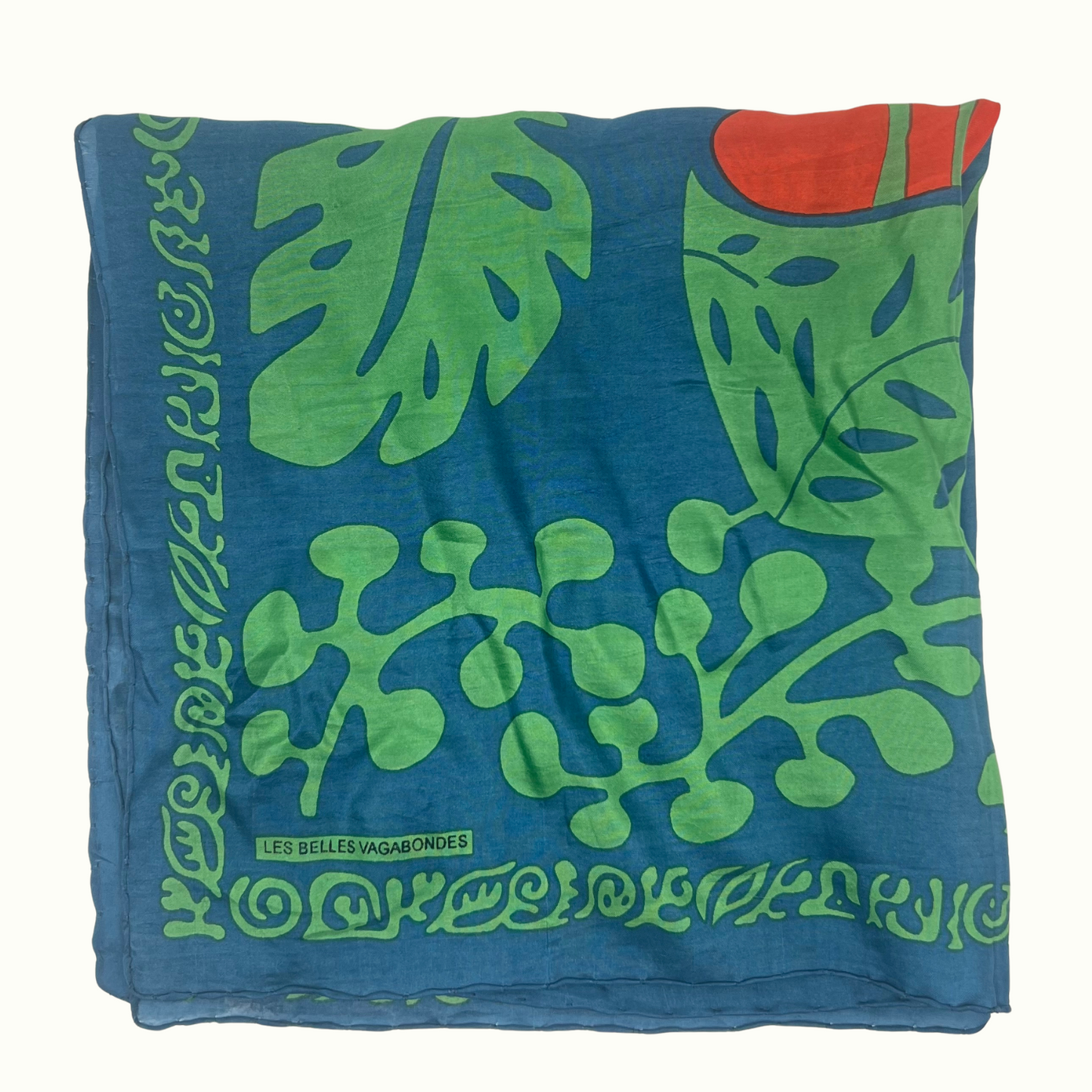 Mini Foulard Arum Vert de la marque Les Belles Vagabondes, 100% Soie, Made In India, Dessiné en France