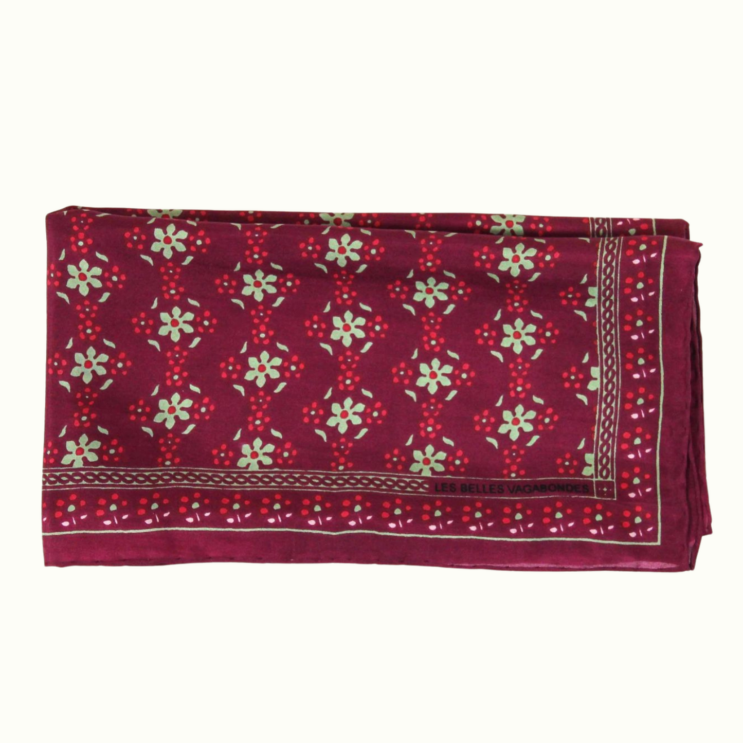 Mini Foulard Natasha Bordeaux de la marque Les Belles Vaabondes, 100% Soie, Dessiné en France, Fabriqué en Inde, Carré de soie