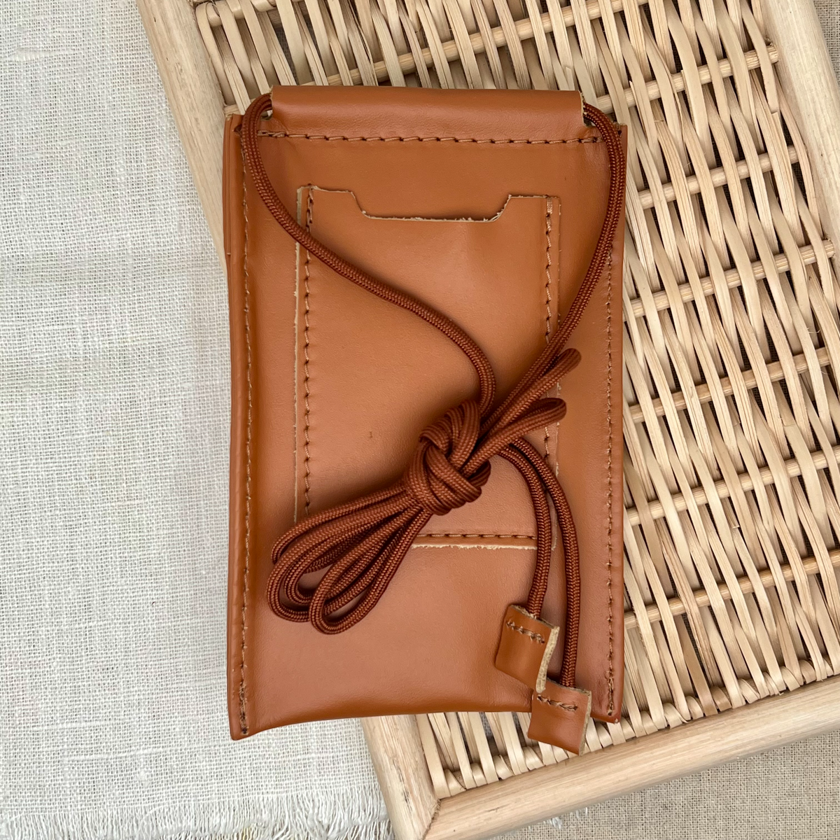 Pochette de téléphone en cuir WATT BIS