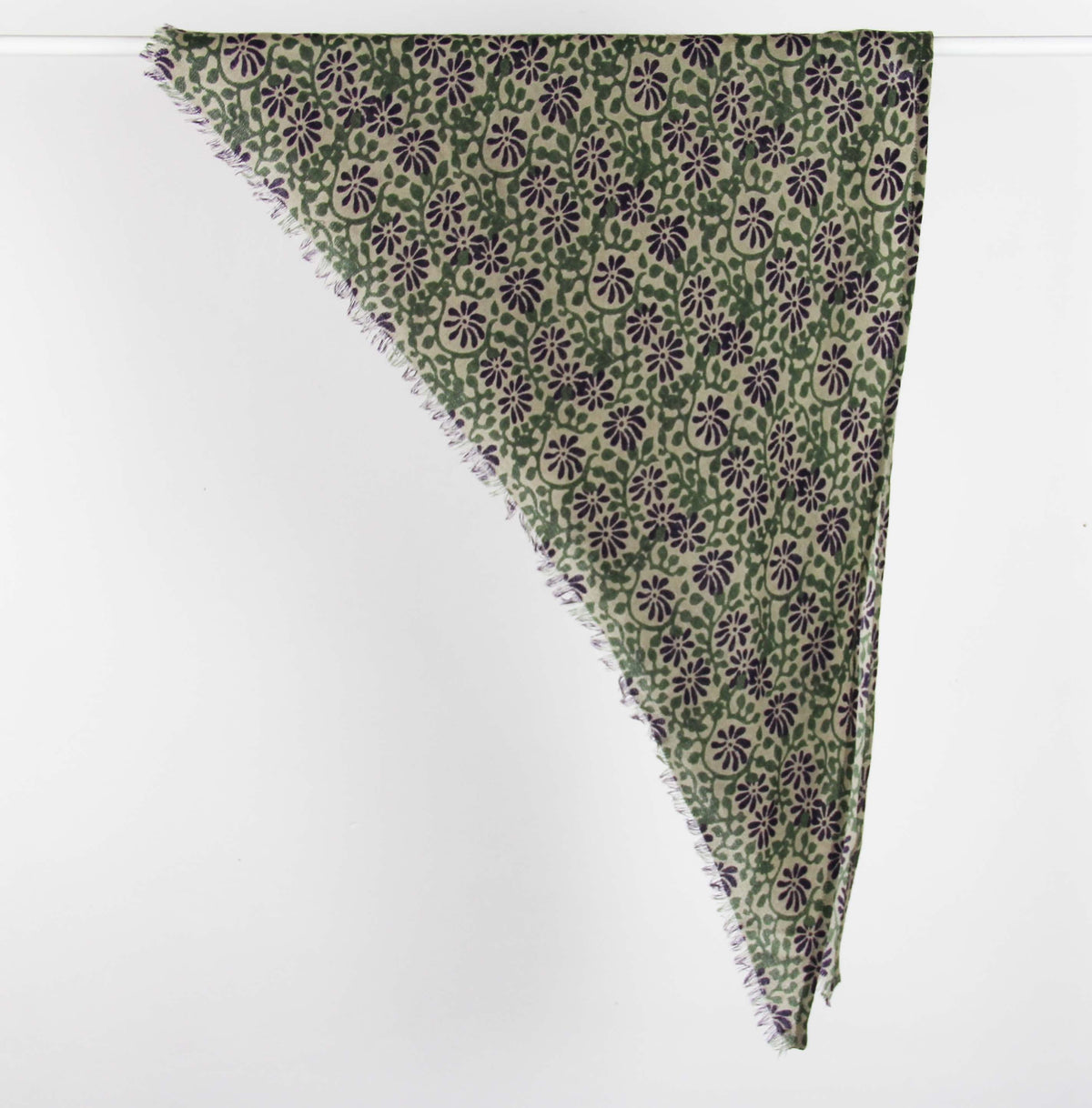 Foulard triangle en laine Suzanne Les belles vagabondes