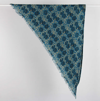 Foulard triangle en laine Suzanne Les belles vagabondes