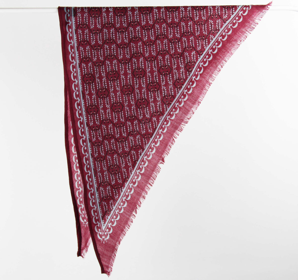 Foulard triangle en laine Céleste Les belles vagabondes