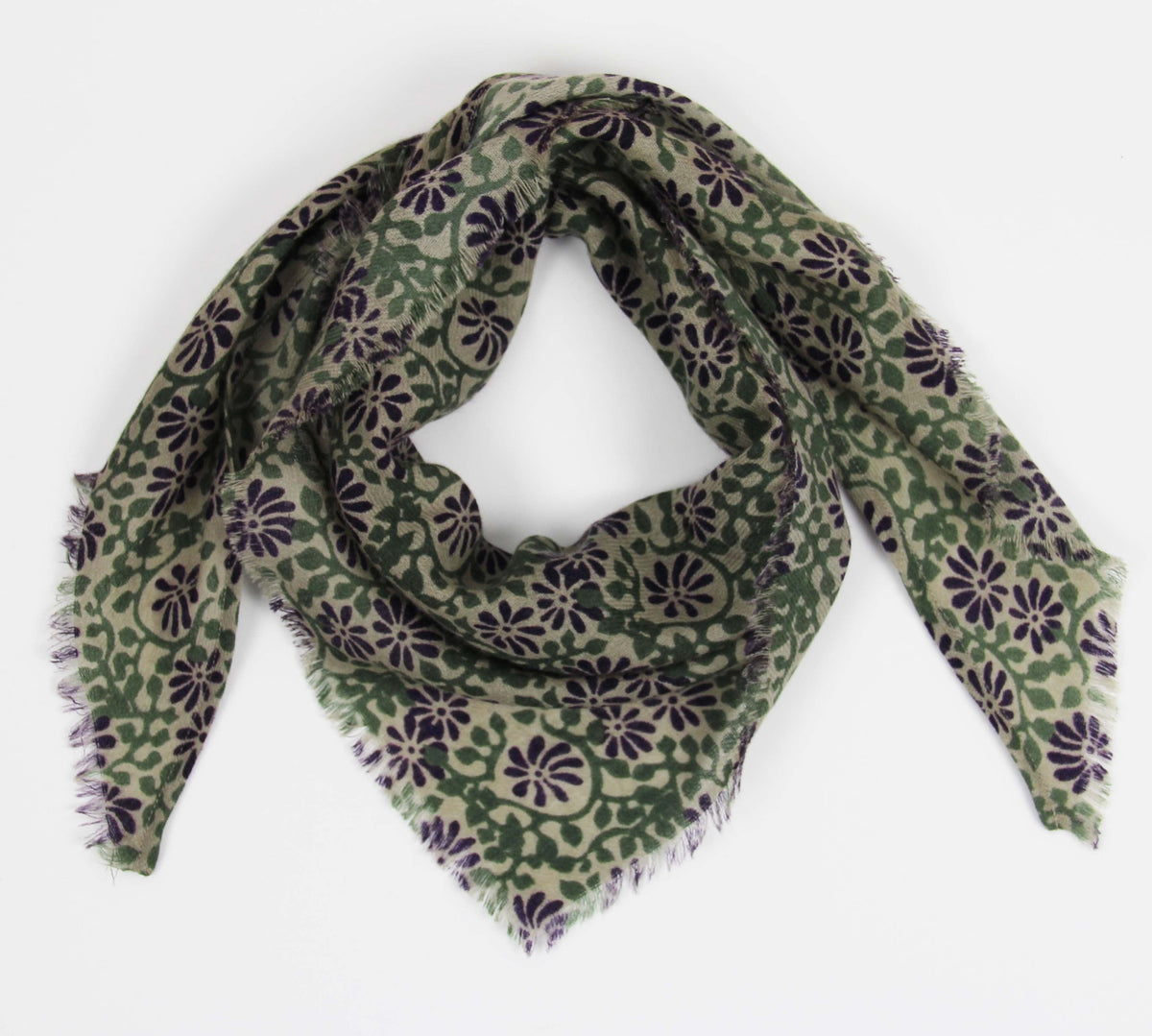 Foulard triangle en laine Suzanne Les belles vagabondes
