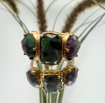 Bague Reine Rubis zoisite