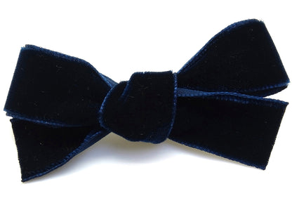 Barrette noeud velours, bleu foncé , Au royaume des filles, accessoire cheveux, barrette à clip, barrette petite fille, barrette velours