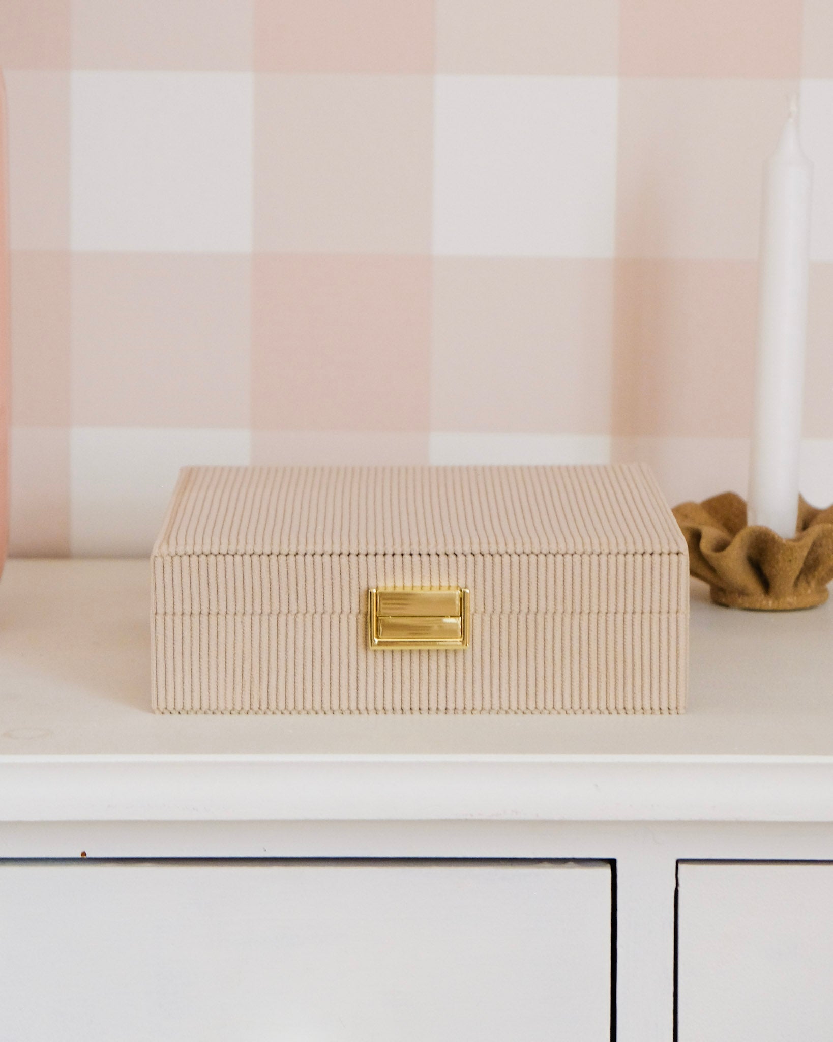 Boîte à bijoux Maison Scarlett, Modèle Anne, Velours côtelé, Beige , Boîte de rangement bijoux.