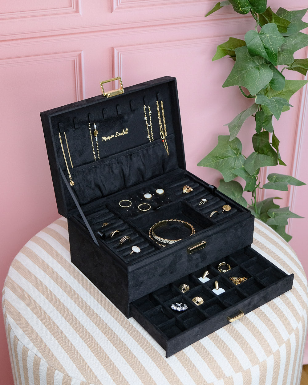 Boîte à bijoux Maison Scarlett, Modèle Denise, Velours noir , Grande capacité de rangement, Boîte de rangement bijoux