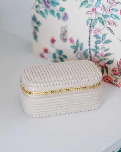 Boîte à bijoux Marie Maison Scarlett, velour côtelé, beige, boite à bijoux de voyage, rangement bijoux femme, idée cadeau fête des mères, idée cadeau femme