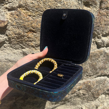 Boite à bijoux ronce à motif paon de la marque Bon Dep