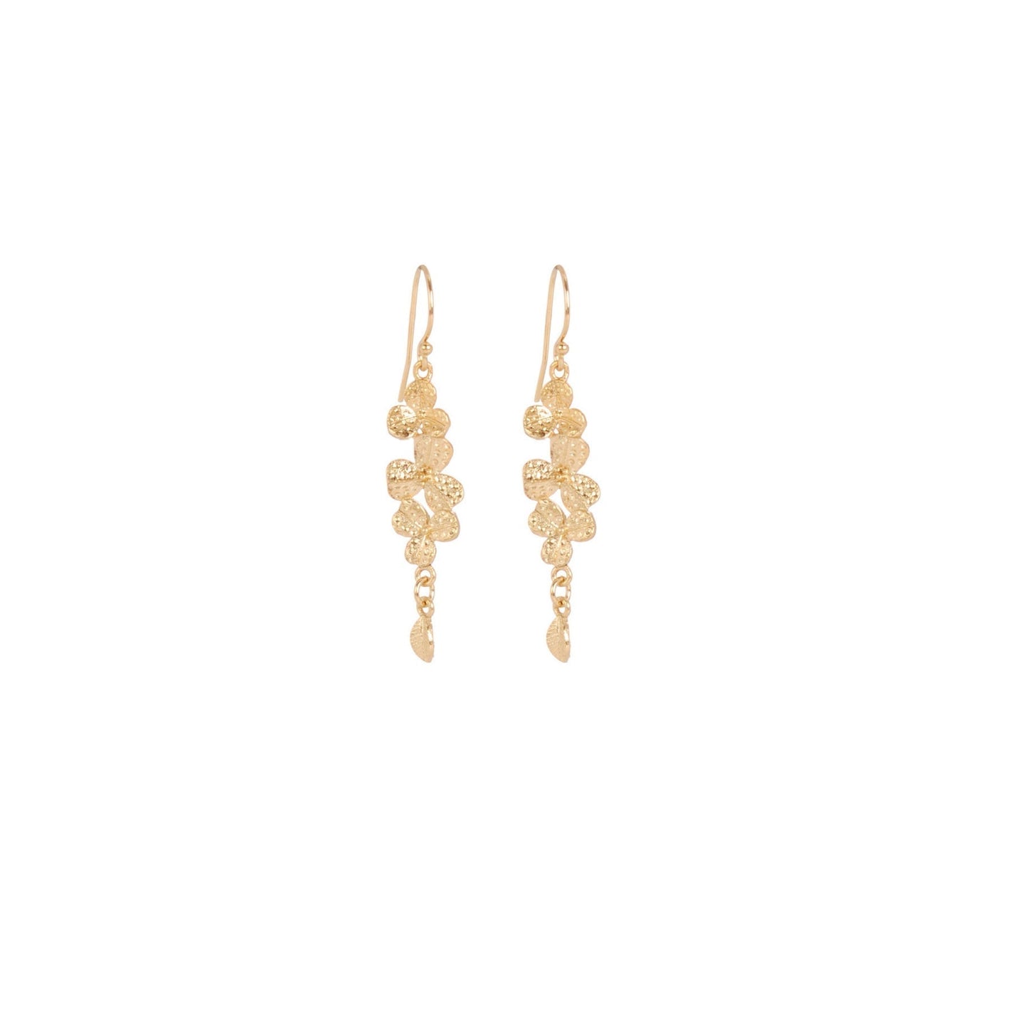 Boucles d’oreilles Lison, Boucles d’oreilles pendantes, Moyenne boucles d'oreilles, Boucles d'oreilles avec des fleurs, boucles d'oreilles cérémonie, Boucles d'oreilles percées, Boucles d'oreilles plaqué or, Boucles d'oreilles Intuitu, Longue boucles d'oreilles, Boucles d'oreilles créateurs parisien, boucles d'oreilles à porter tous les jours.