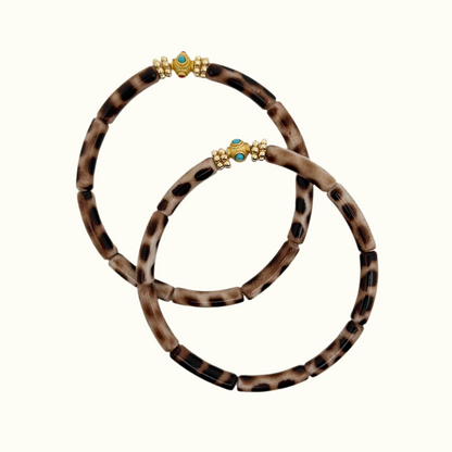 Bracelets en perles acryliques colorées et à motifs léopard, de la marque Juhu en acier inoxydables - Mini Léo