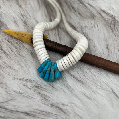 Collier Kewa en coquillage et turquoise