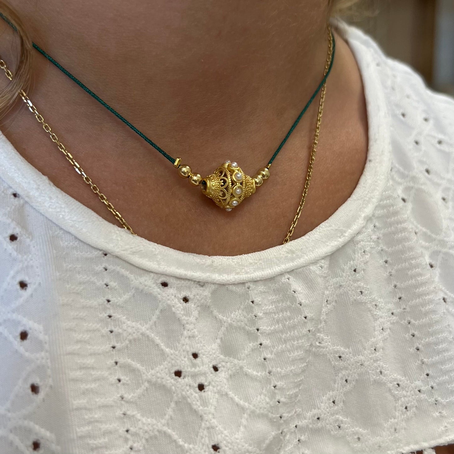 Collier Soum indien vert de la marque Juhu