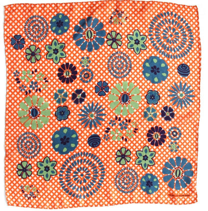 Mini carré de soie Shippo, Les belles vagabondes, 50 cm x 50 cm, carré en soie pour femme, carré en soie pour fille, carré en soie orange, carré en soie motif fleurs, carré en soie pour le printemps, carré en soie pour l'été