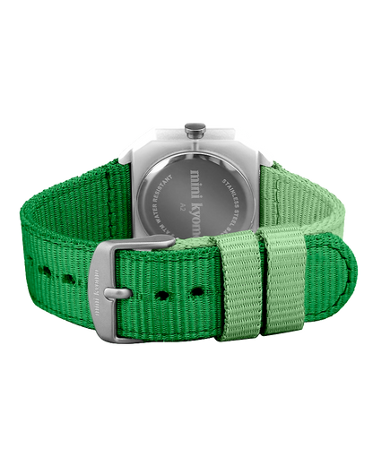 Montre Green Smoothie pour enfant Mini Kyomo - Montre Mini Kyomo - Montre pour les enfants - Montres pour femmes - Montre pour garçon - Montre pour fille - Montre pour homme- Montres qui résiste sous l'eau - Montre pour apprendre l'heure