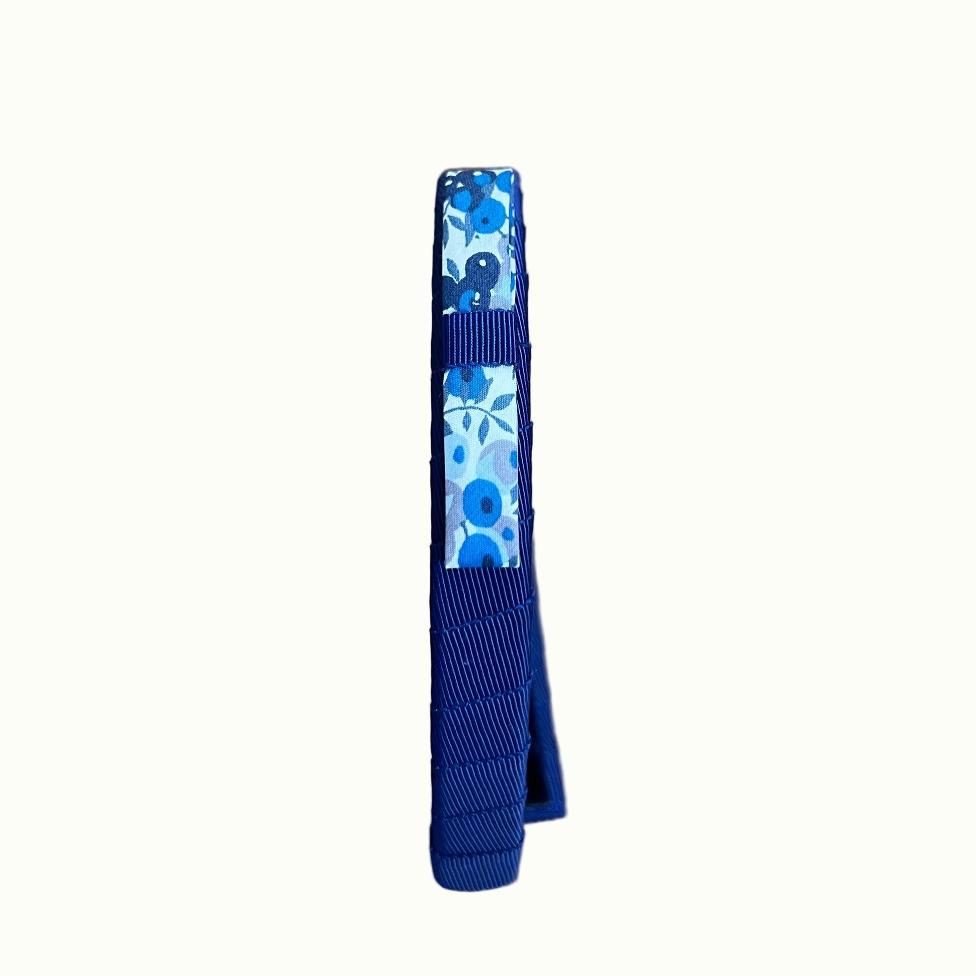 Serre tête épais noeud liberty, bleu foncé,de la marque au royaume des filles, en liberty et velours, Ne glisse pas des cheveux