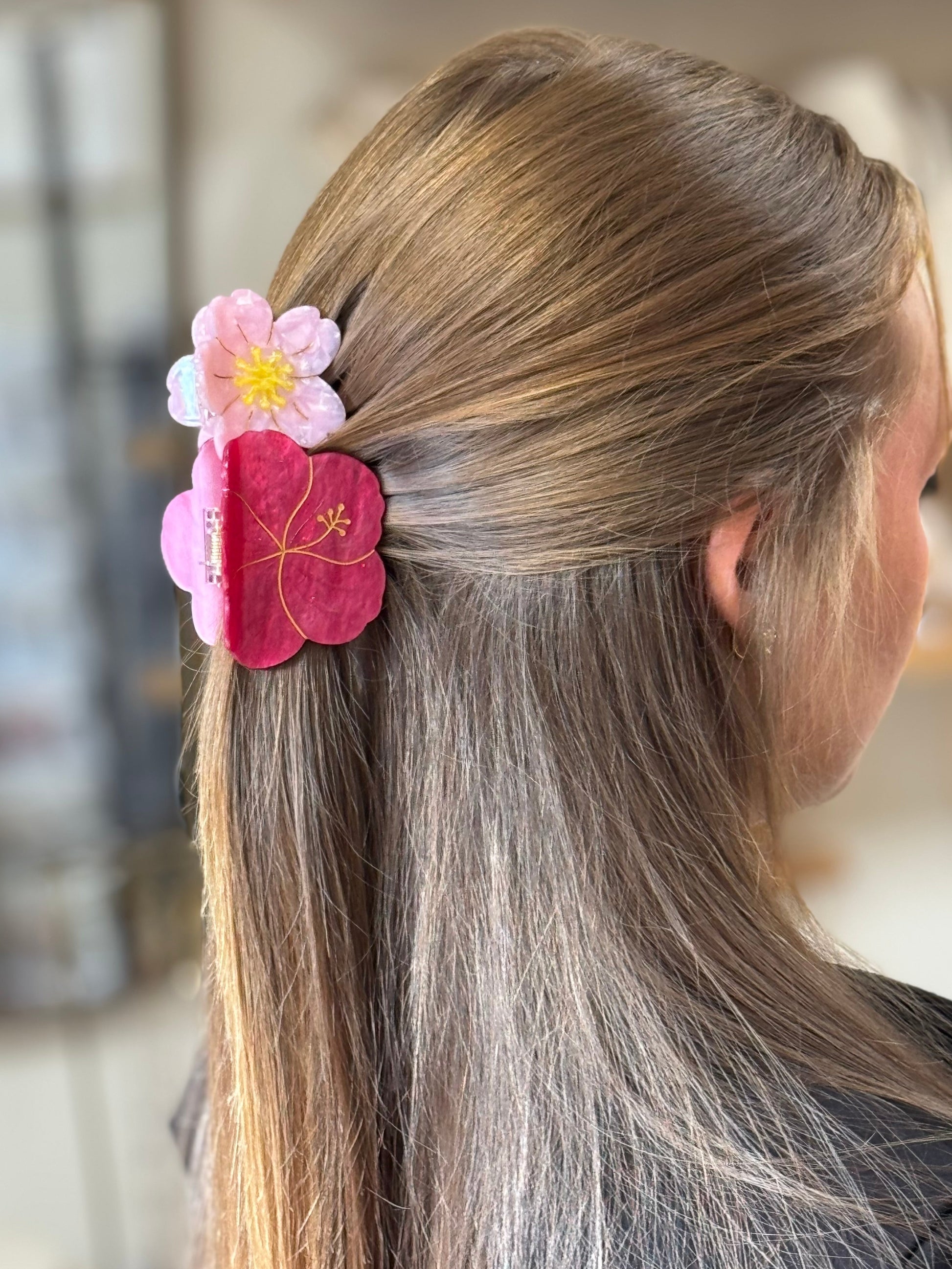 layering pince à cheveux, idées de coiffure avec les pinces cheveux lisses